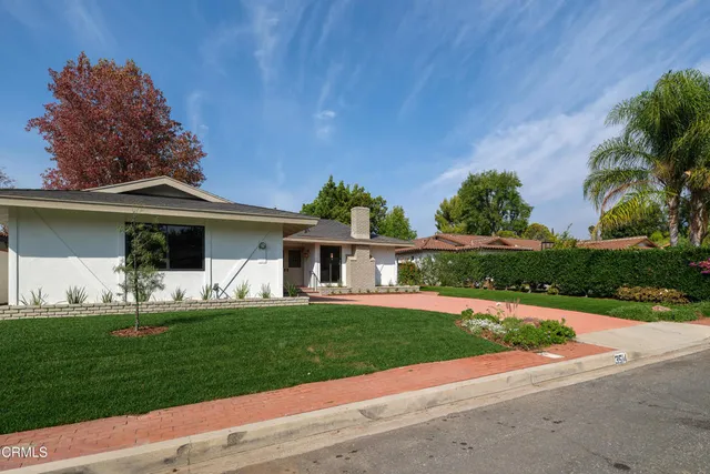 $1,590,000 | 3514 St Elizabeth Road, Glendale, CA 91206