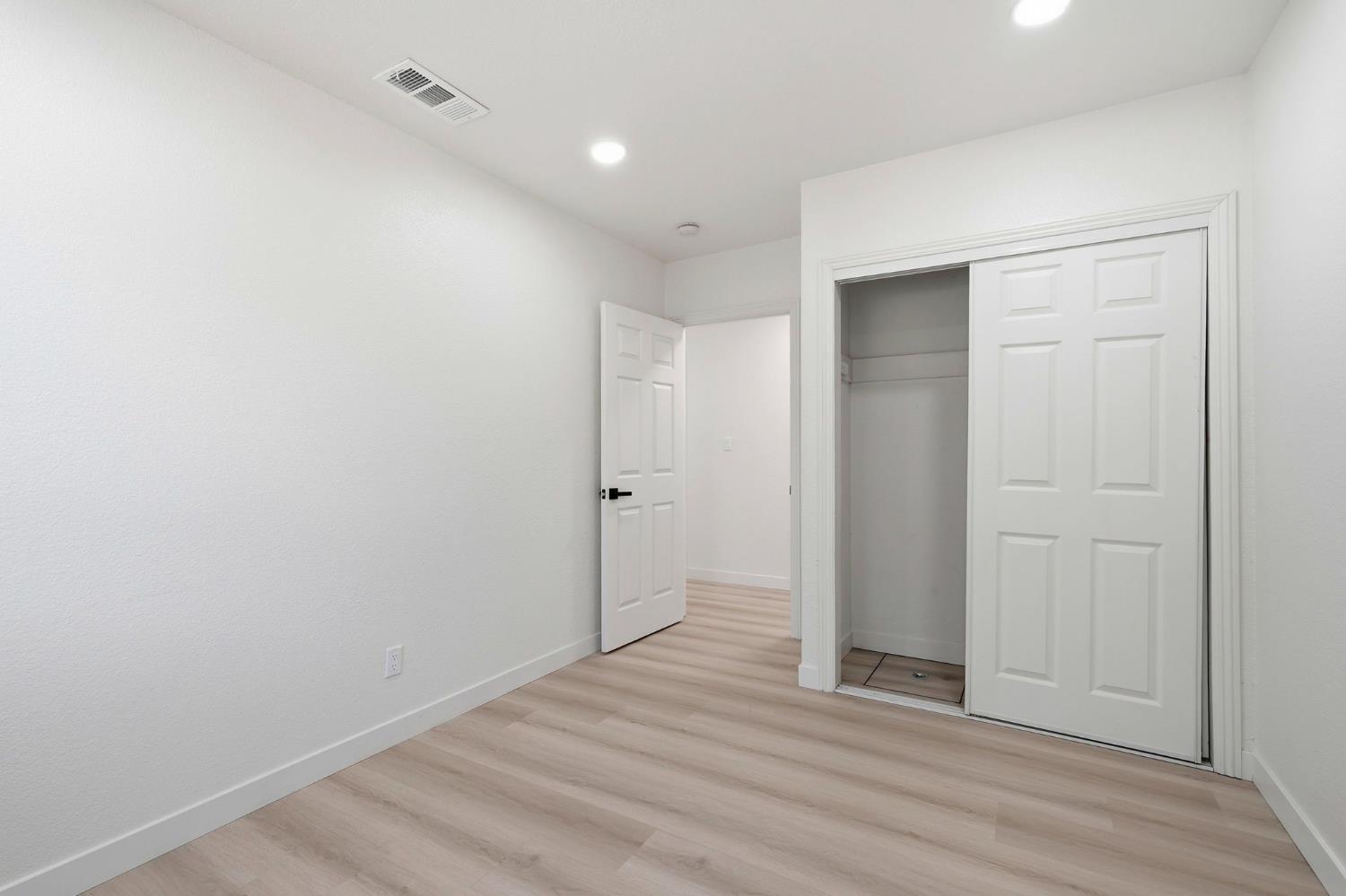 201 Barozzi Avenue Modesto, CA 95351 - Photo 30 of 44