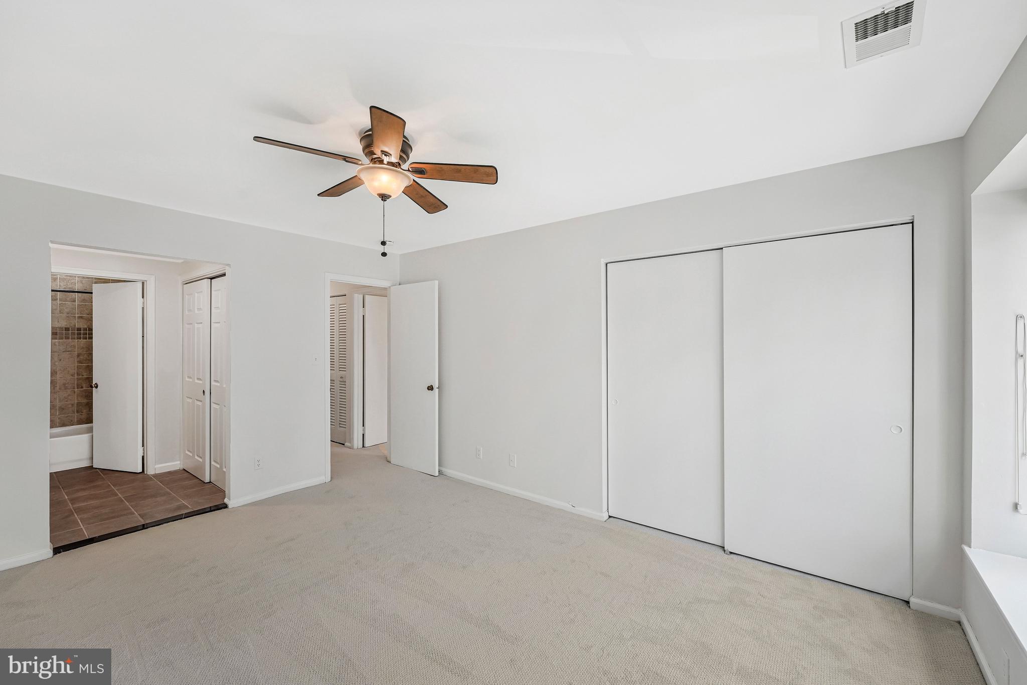 11144 Beaver Trail Court, Unit 11144 Reston, VA 20191 - Photo 23 of 24 Primary bedroom