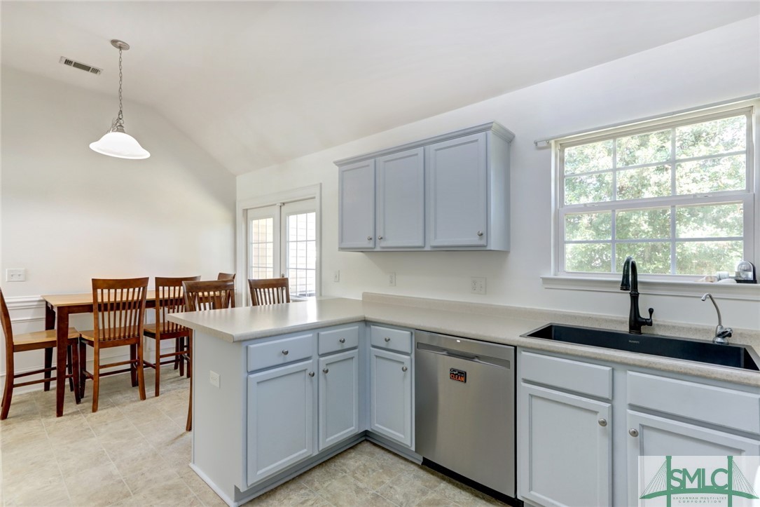 22 Saybrook Point Savannah, GA 31419 - Photo 9 of 34 Gallery Image 9