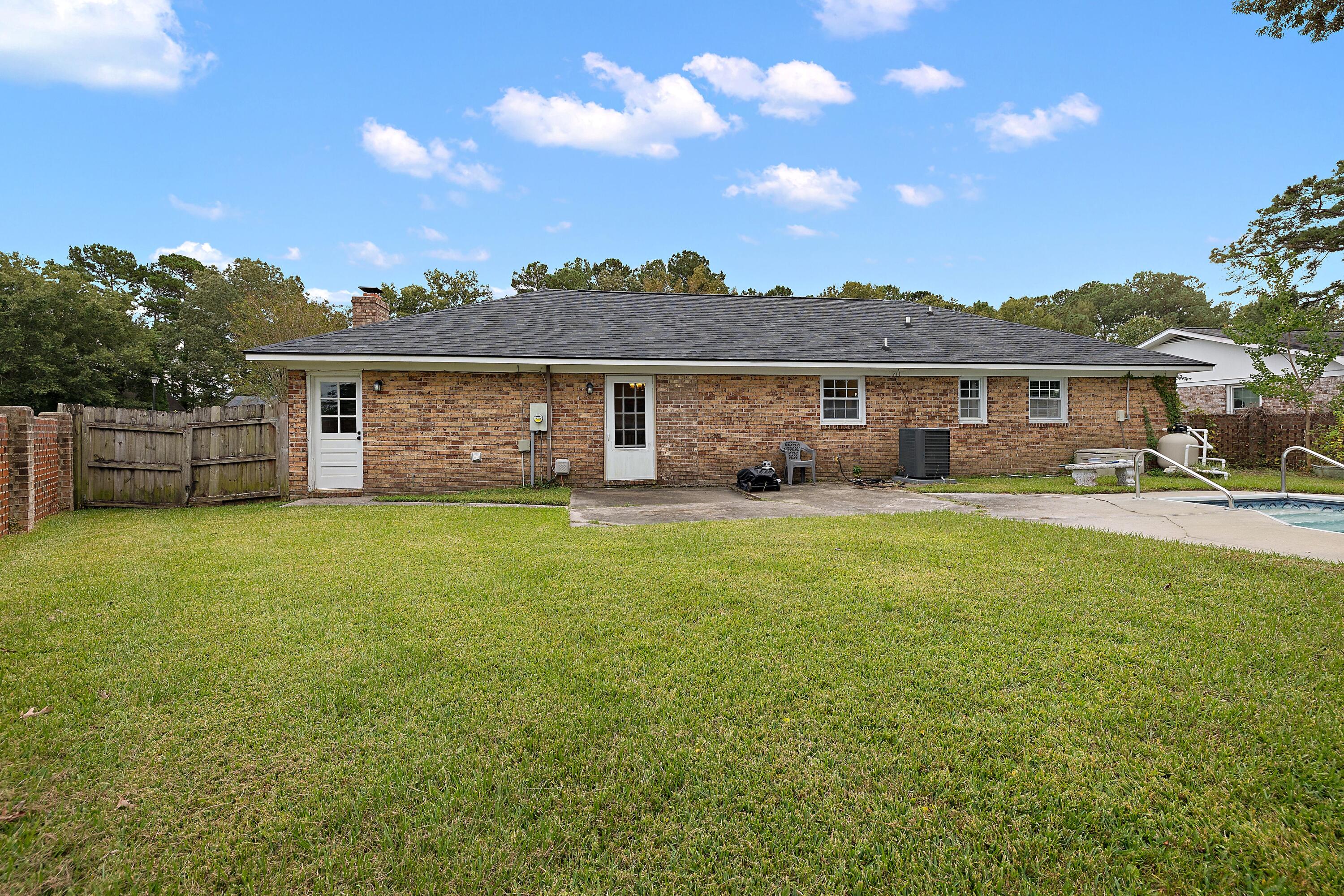 118 Mulberry Drive Summerville, SC 29486 - Photo 12 of 13 BN0A9018