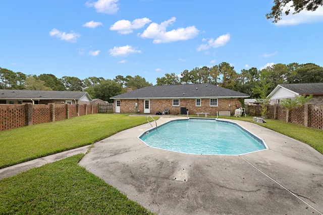 $2,495 | 118 Mulberry Drive, Summerville, SC 29486