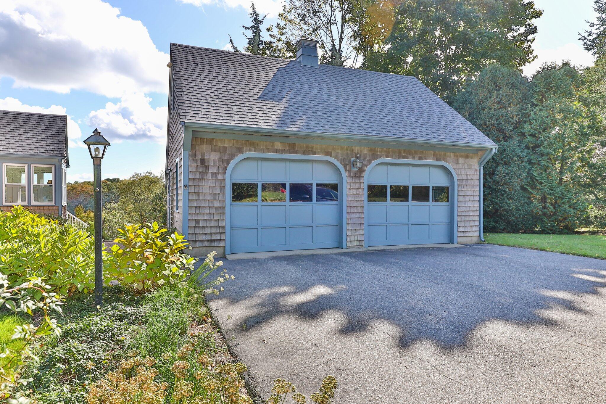 176 Maple Street West Barnstable, MA 02668 - Photo 4 of 83 a front view of a house with garden