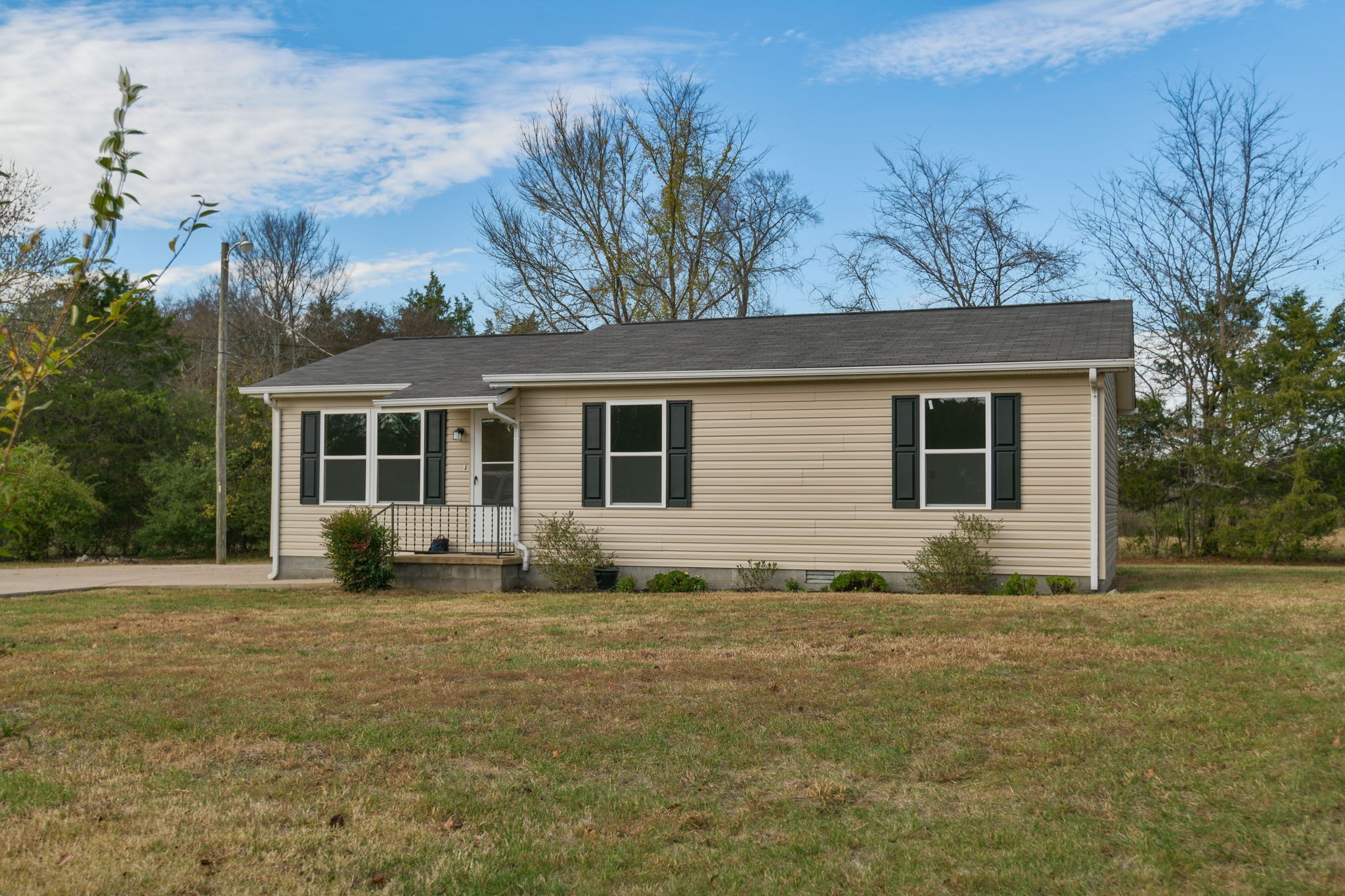 576 Peach Valley Road Gallatin, TN 37066 - Photo 9 of 54 Gallery Image 9