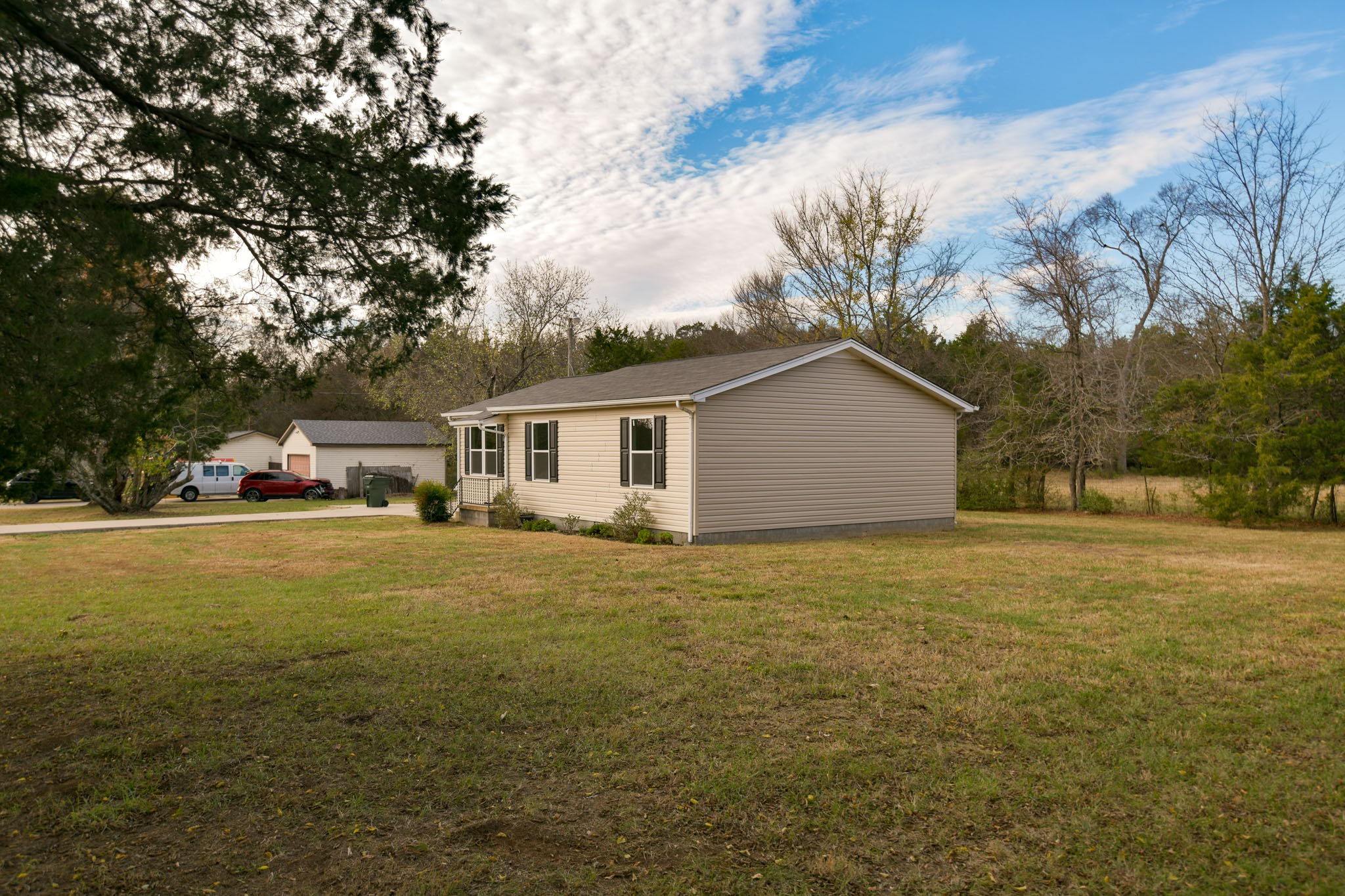 576 Peach Valley Road Gallatin, TN 37066 - Photo 10 of 54 Gallery Image 10