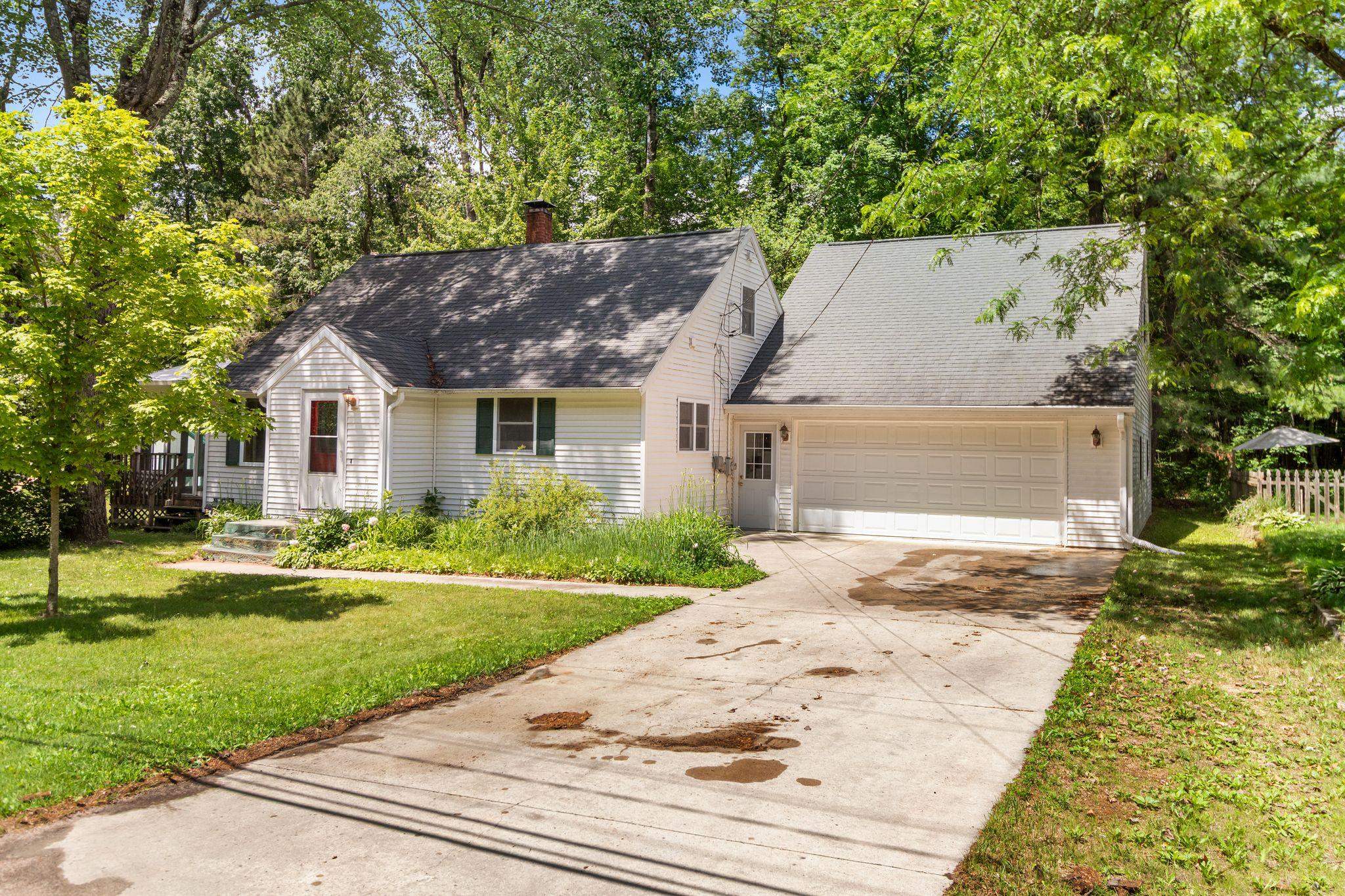 W8306 Cloverleaf Lake Road Clintonville, WI 54929 - Photo 1 of 1 Gallery Image 1