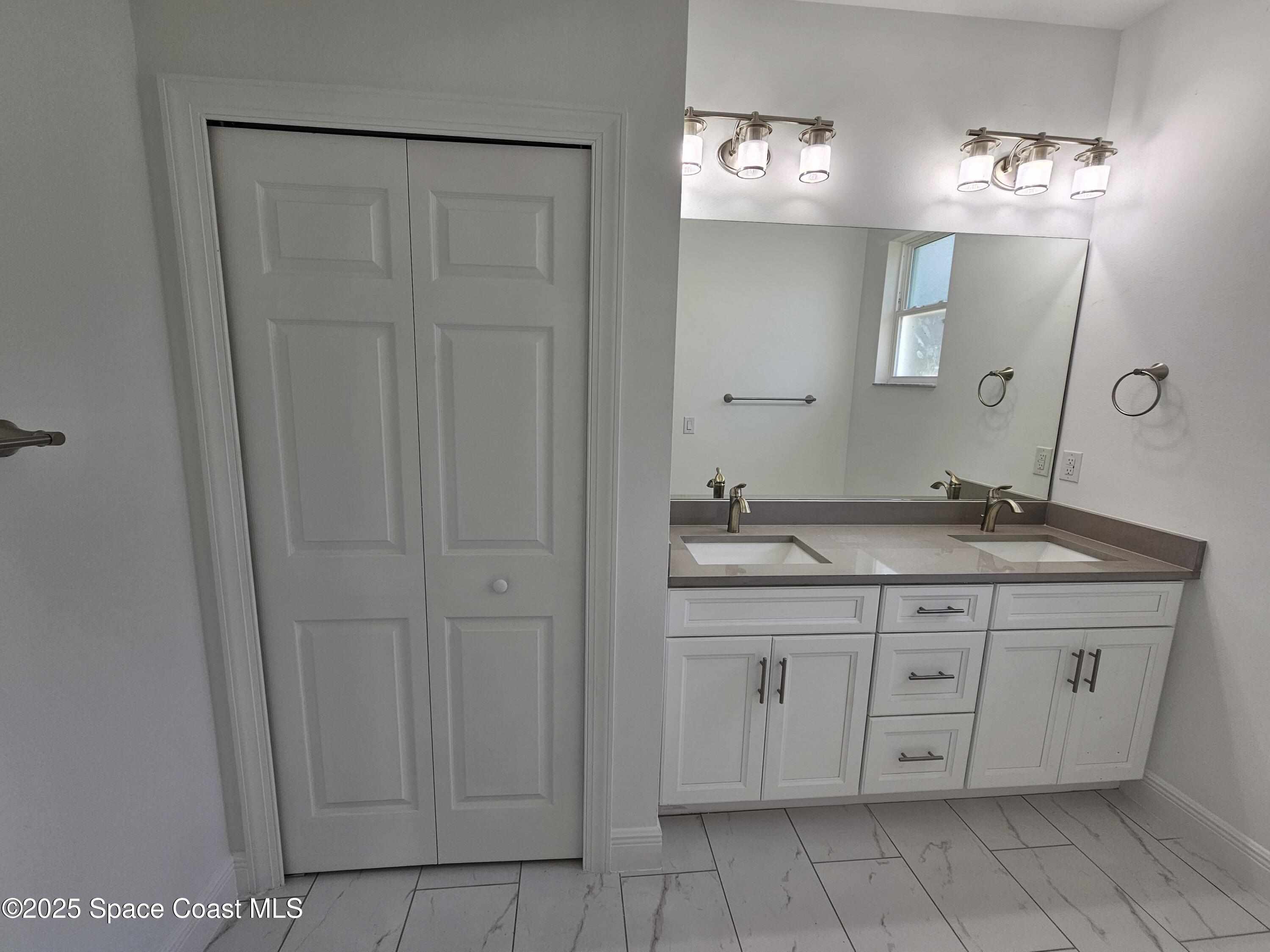 1312 Saxony Road Southwest Palm Bay, FL 32908 - Photo 44 of 52 Master Bathroom 1