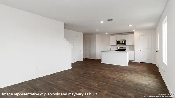 $265,170 | 12611 Burro Canyon, Converse, TX 78109