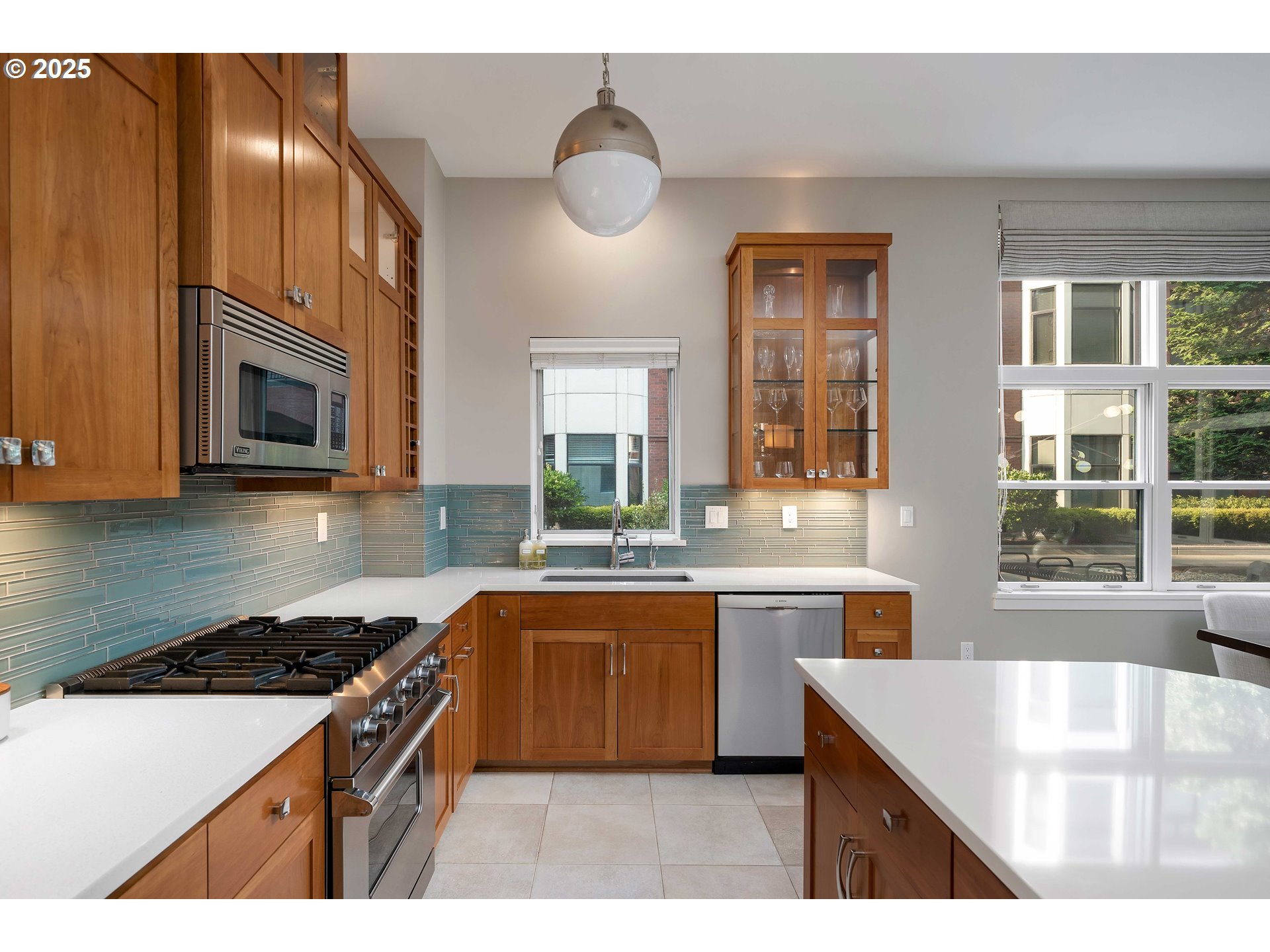 820 Northwest 12th Avenue, Unit 110 Portland, OR 97209 - Photo 14 of 47