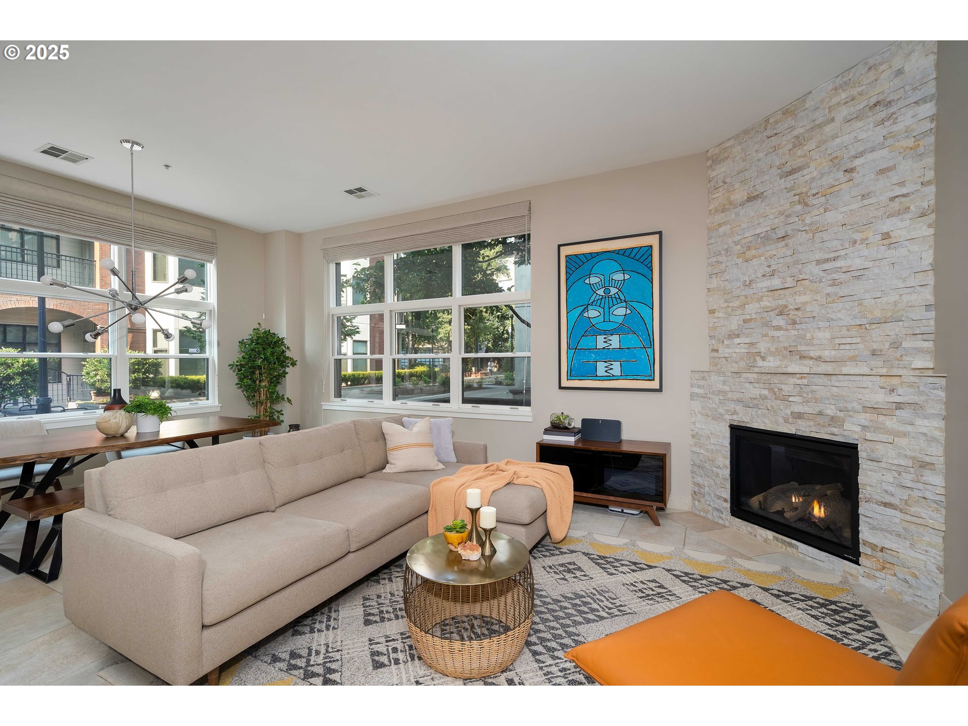 820 Northwest 12th Avenue, Unit 110 Portland, OR 97209 - Photo 4 of 47