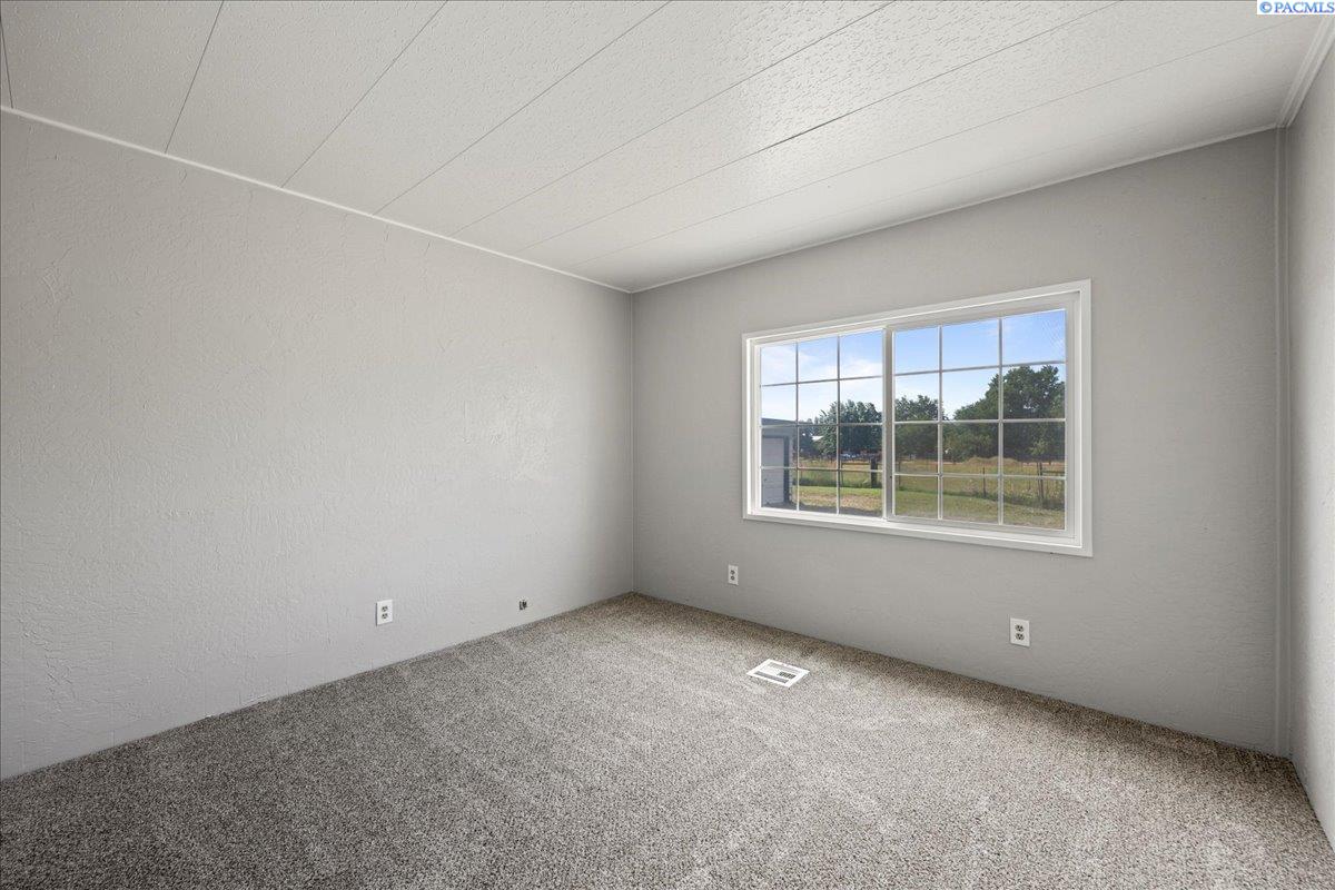 23407 South Ruff Prairie Southeast Kennewick, WA 99337 - Photo 25 of 39 Gallery Image 25