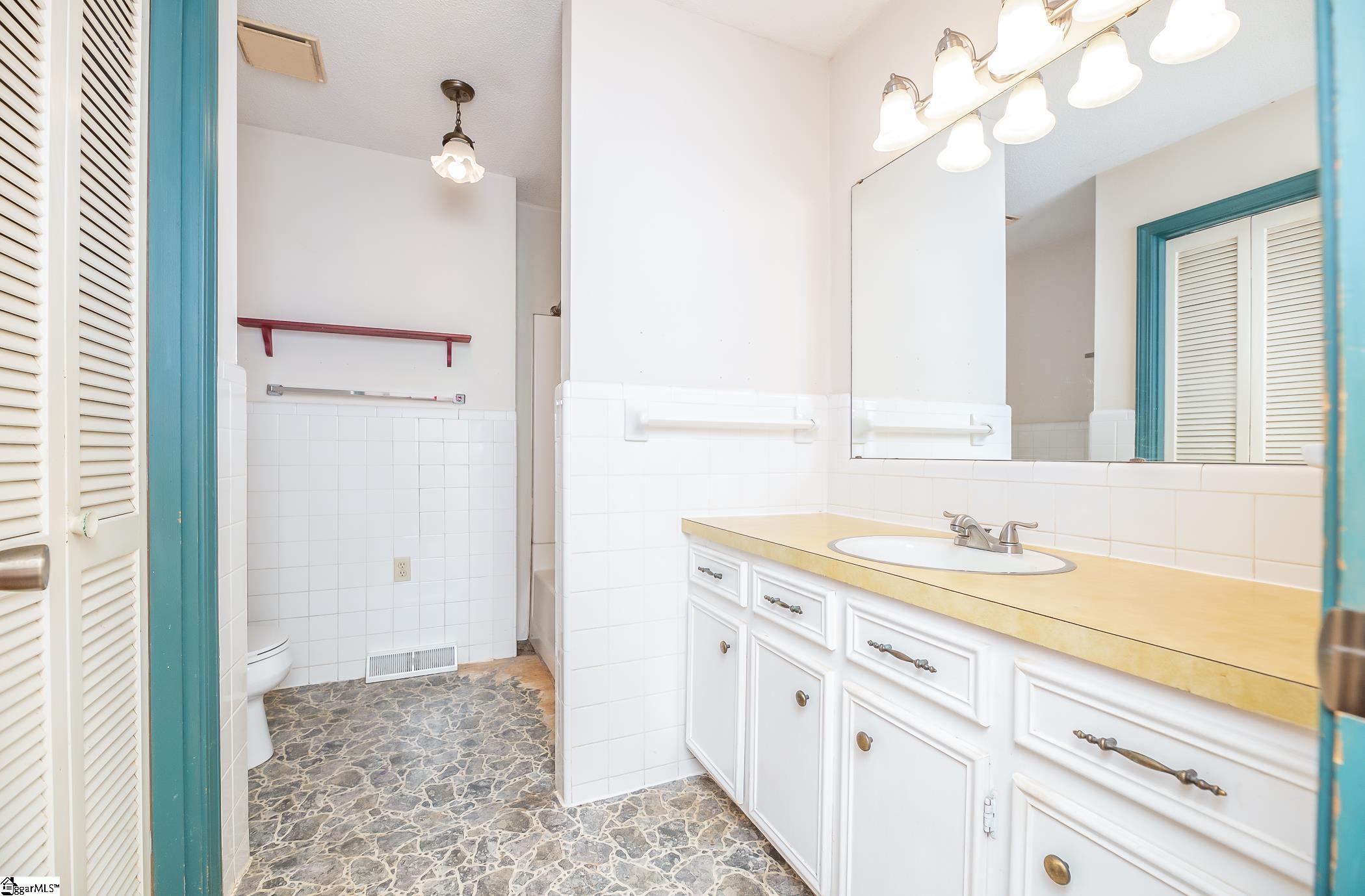 232 Mattie Campbell Road Honea Path, SC 29654 - Photo 26 of 42