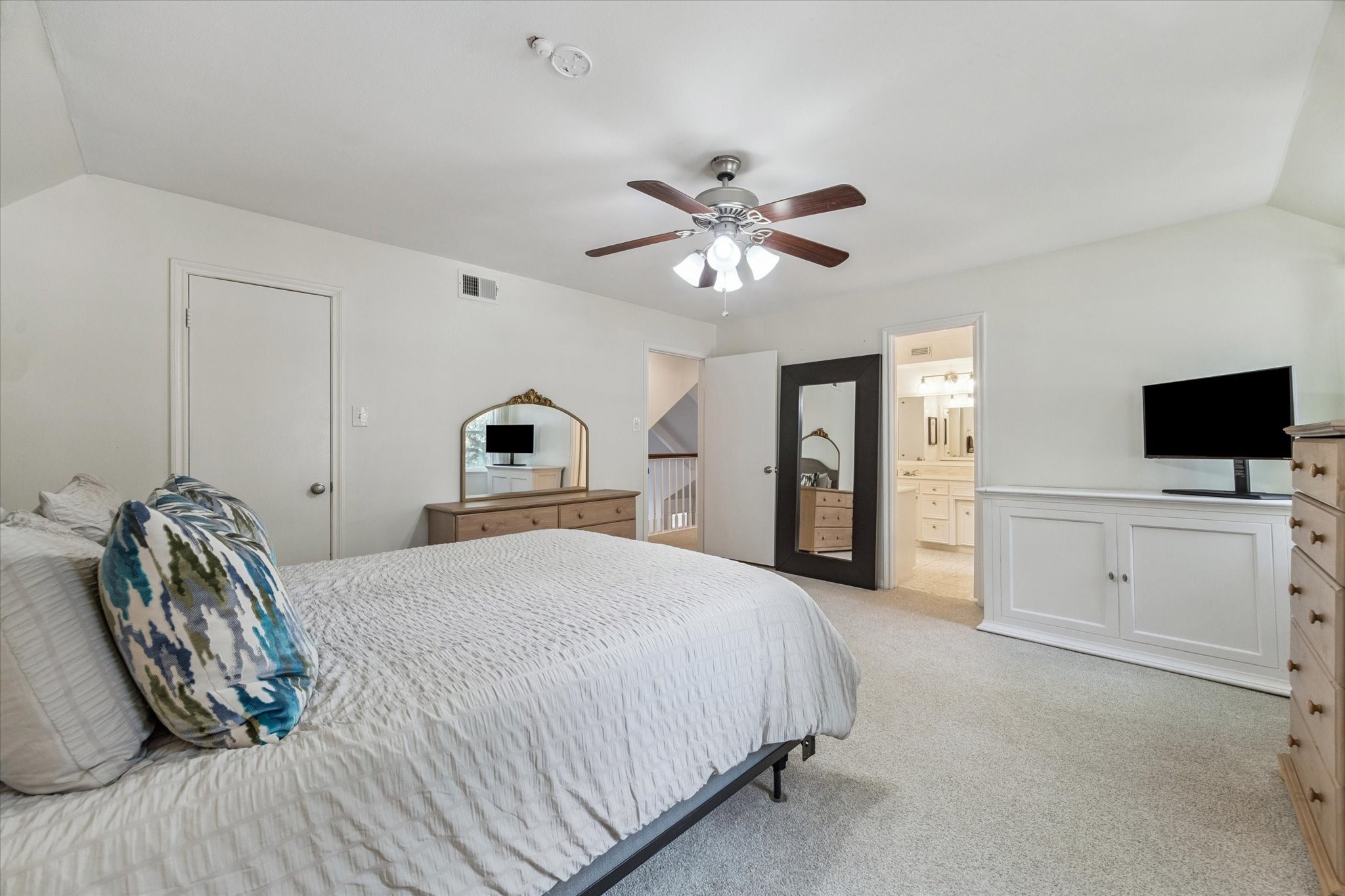 831 Merrick Drive Sugar Land, TX 77478 - Photo 19 of 32