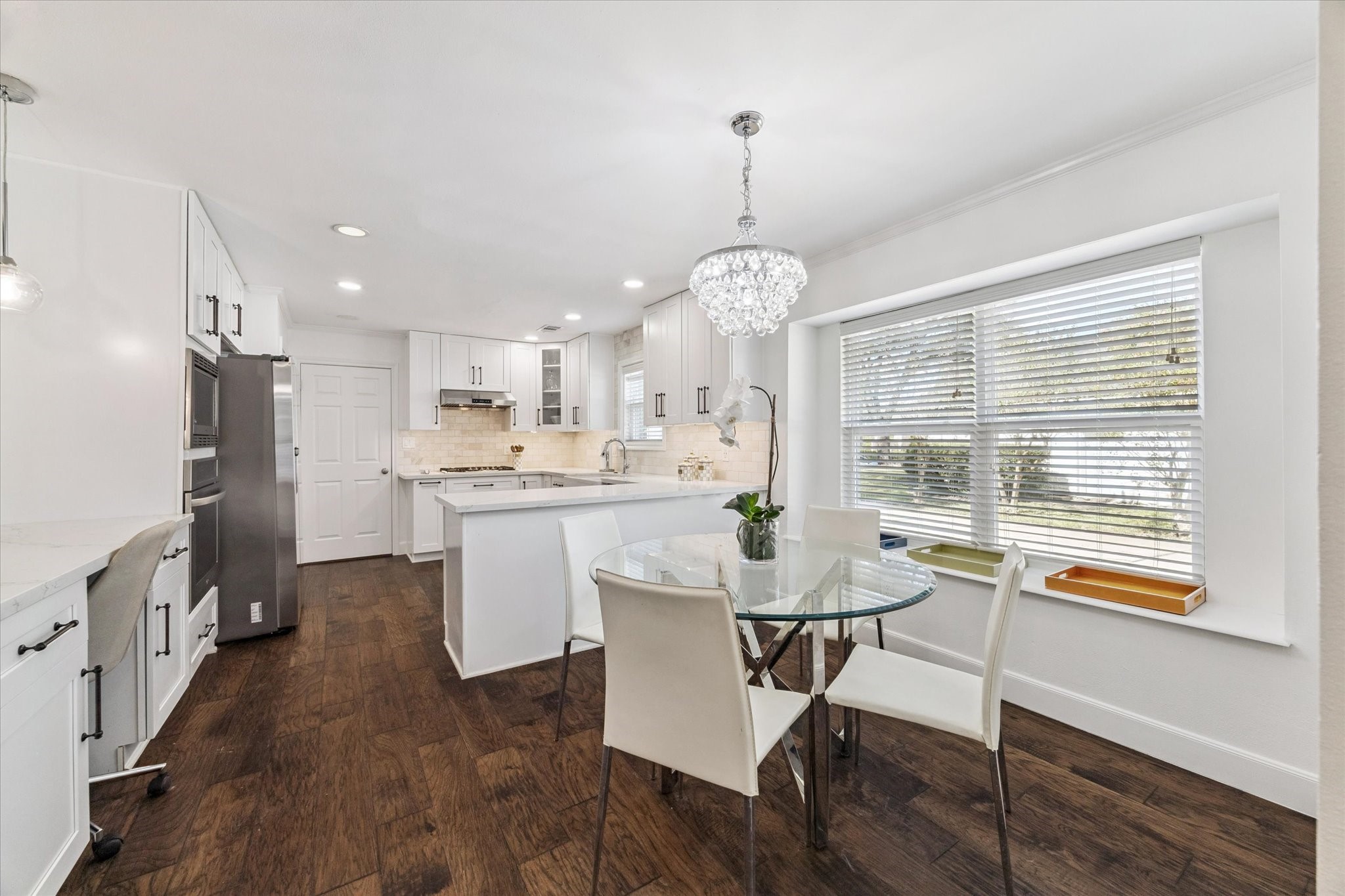 831 Merrick Drive Sugar Land, TX 77478 - Photo 10 of 32