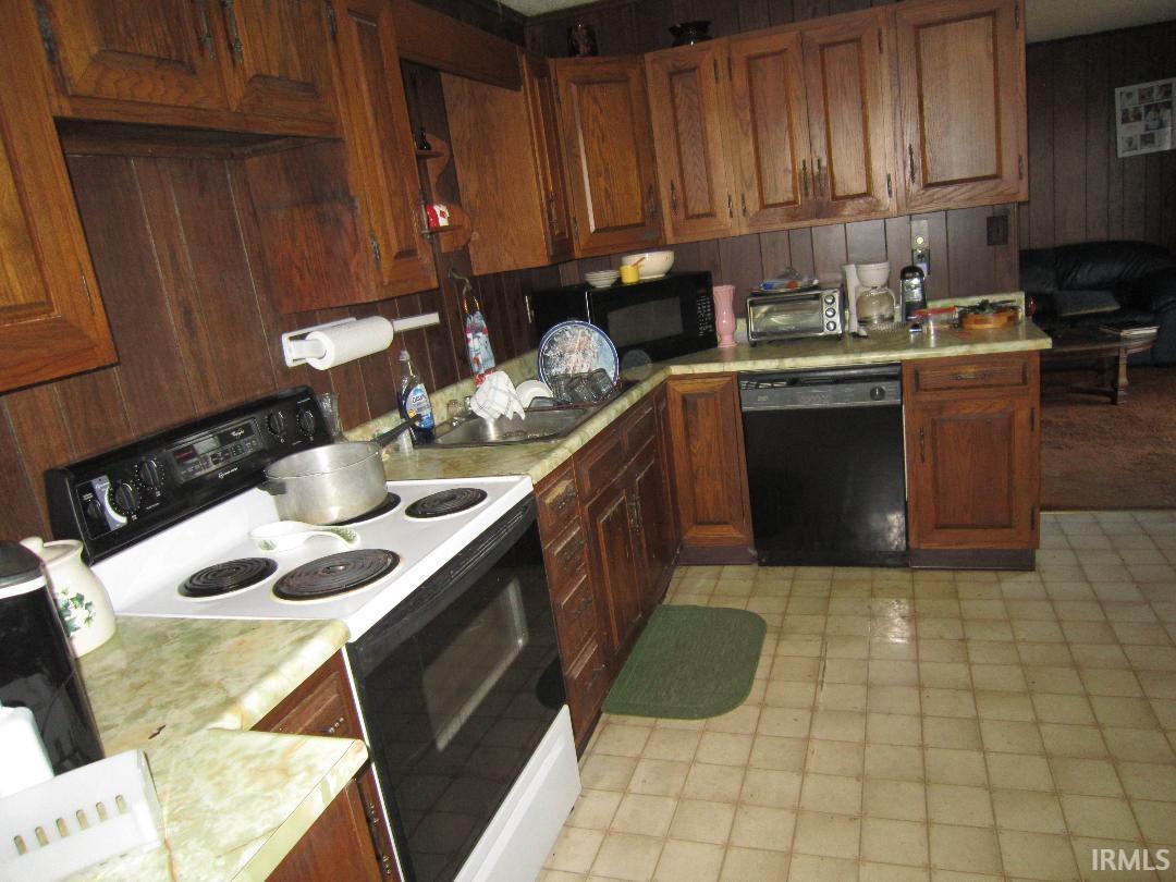11945 Orville Road St. Croix, IN 47576 - Photo 8 of 21