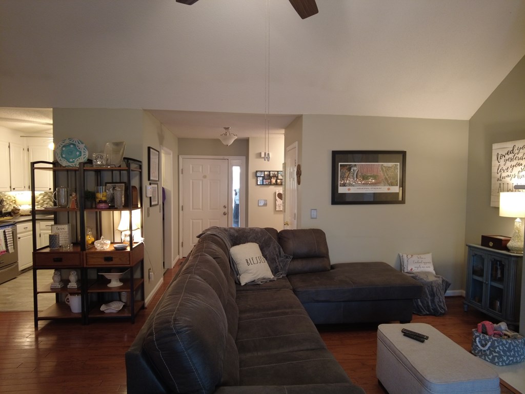 203 Laurel Ridge Way Greenwood, SC 29649 - Photo 16 of 39 Gallery Image 16