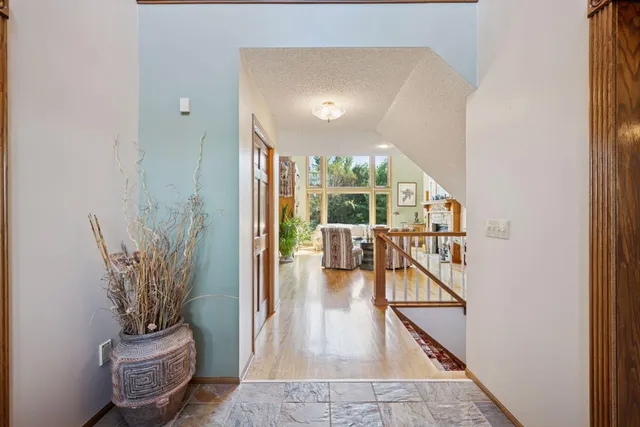 $1,249,000 | 7040 Meridian Avenue South, Montrose, MN 55363