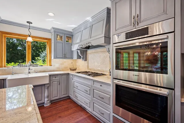 $1,249,000 | 7040 Meridian Avenue South, Montrose, MN 55363