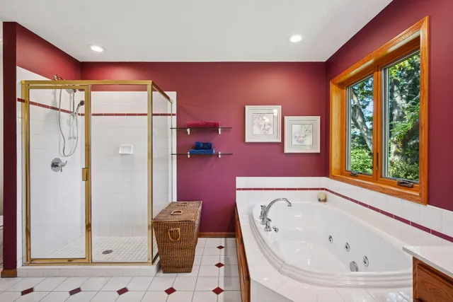 $1,249,000 | 7040 Meridian Avenue South, Montrose, MN 55363