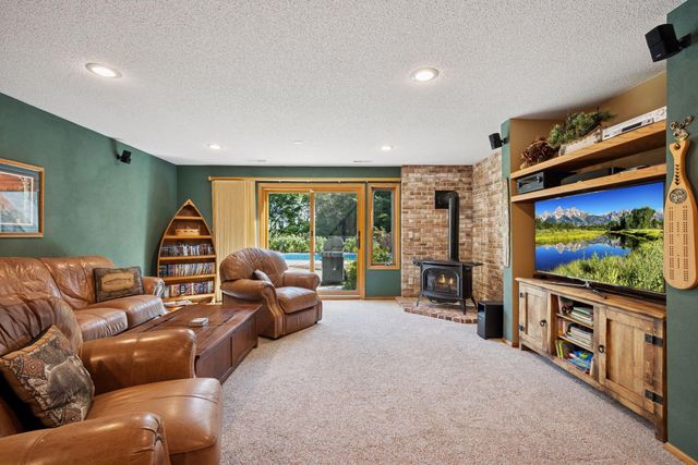 $1,249,000 | 7040 Meridian Avenue South, Montrose, MN 55363