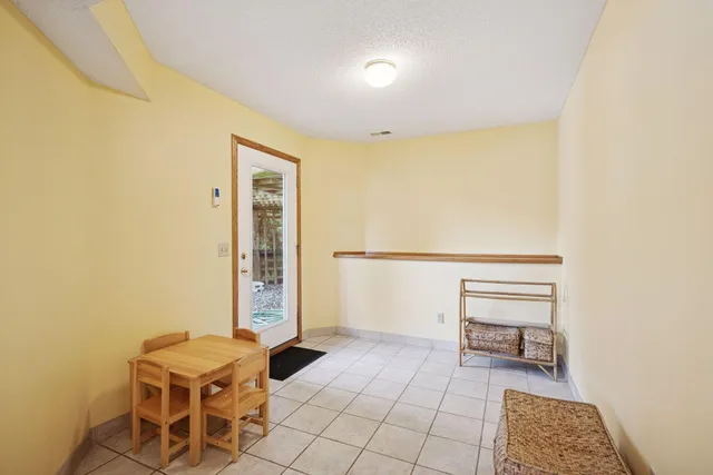 $1,249,000 | 7040 Meridian Avenue South, Montrose, MN 55363