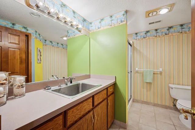 $1,249,000 | 7040 Meridian Avenue South, Montrose, MN 55363