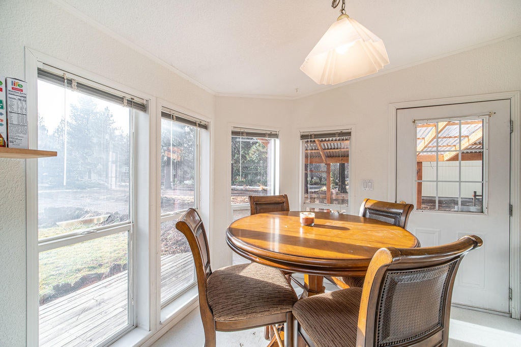 60295 Cinder Butte Road Bend, OR 97702 - Photo 8 of 19 RileyVisuals-18