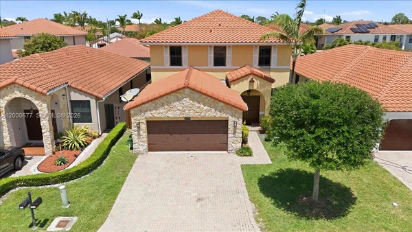 $6,100 | 9777 Northwest 8th Street, Miami, FL 33172