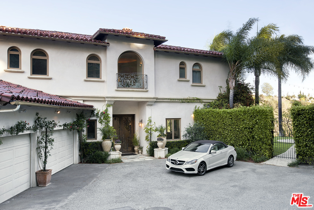 11531 Orum Road Los Angeles, CA 90049 - Photo 33 of 35 Gallery Image 33
