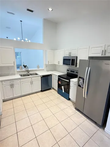 $395,000 | 2650 East Aragon Boulevard, Unit 2, Sunrise, FL 33313