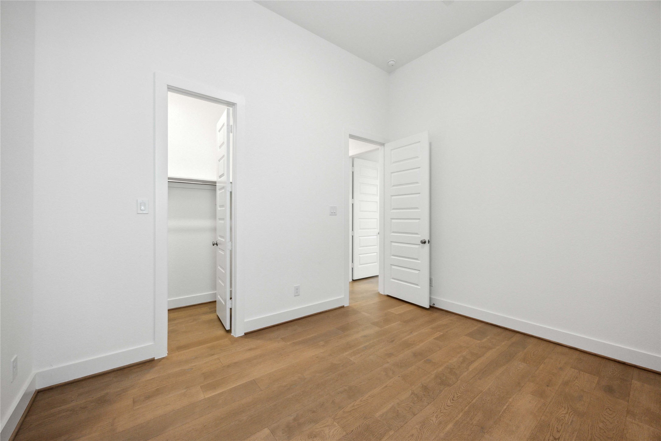2711 Merlin Way Katy, TX 77493 - Photo 17 of 50 Secondary bedroom