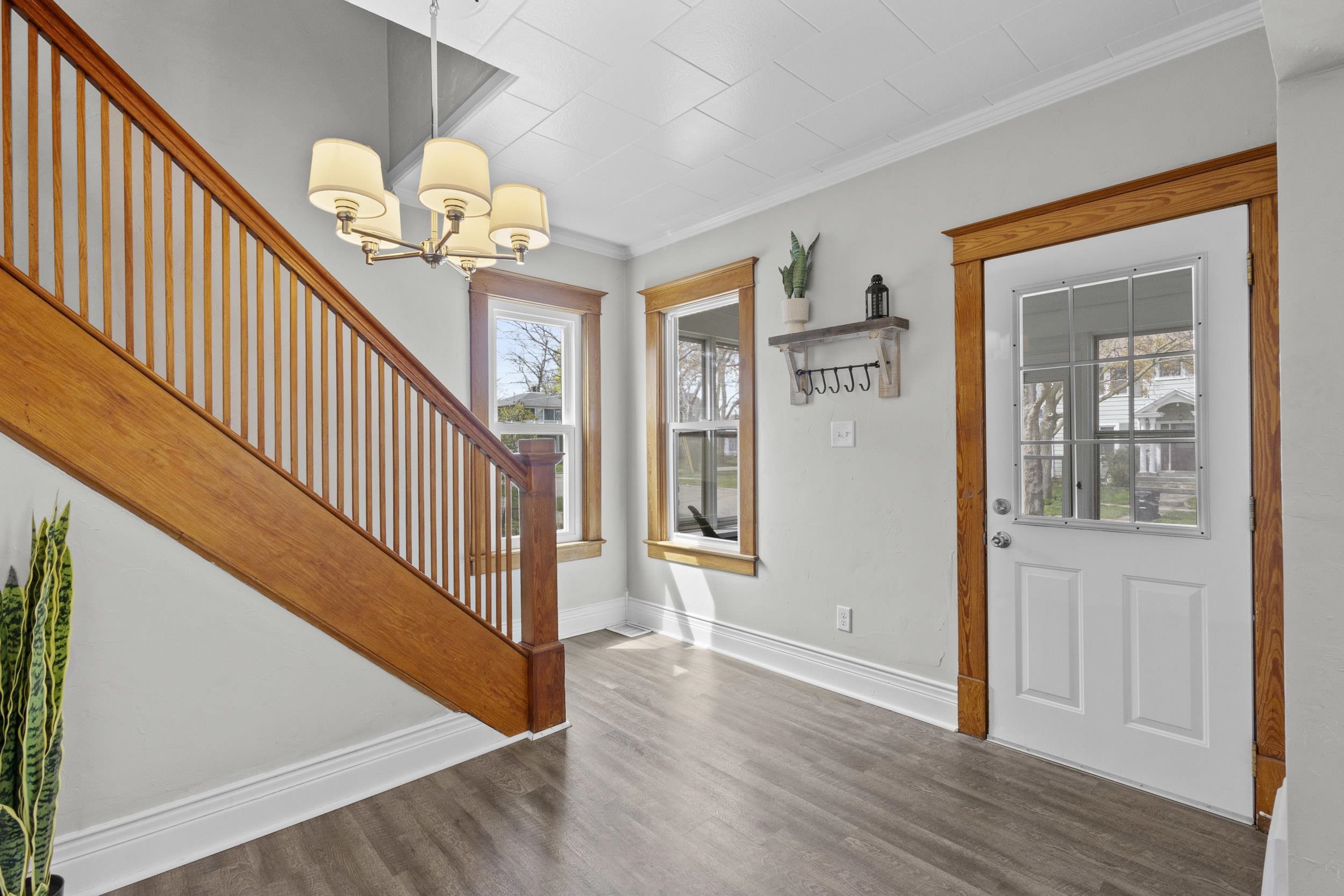 109 East Hancock Street Appleton, WI 54911 - Photo 15 of 28