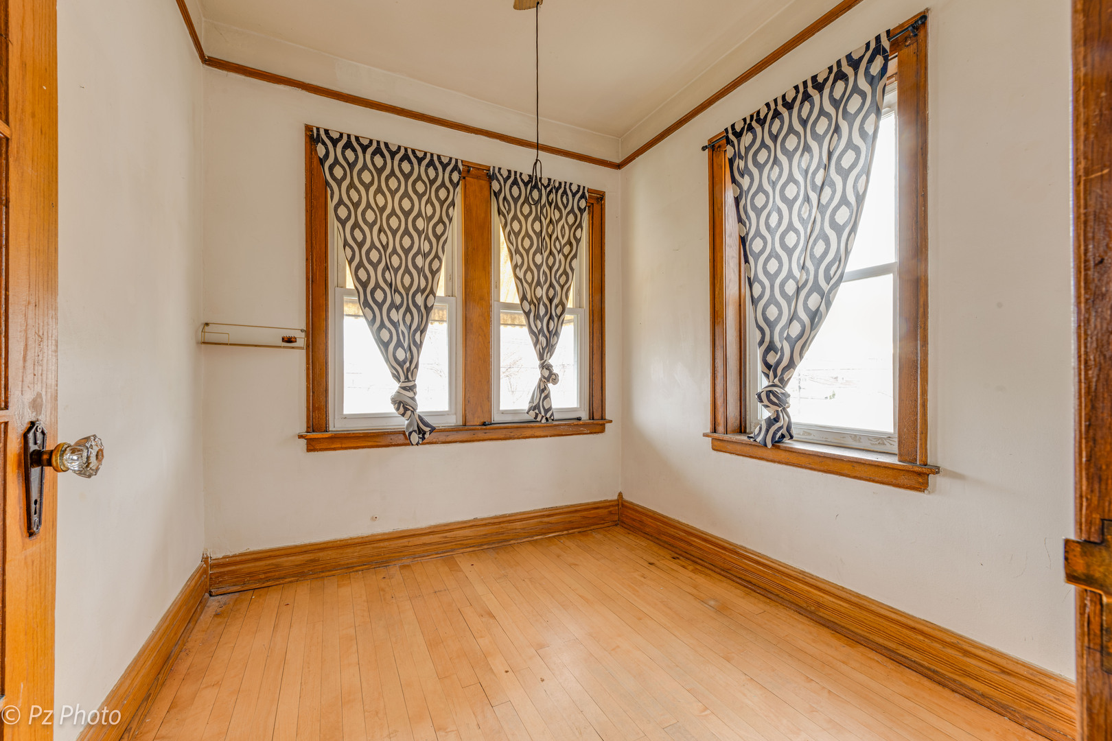 4759 South Springfield Avenue, Unit 2 Chicago, IL 60632 - Photo 11 of 13 Gallery Image 11