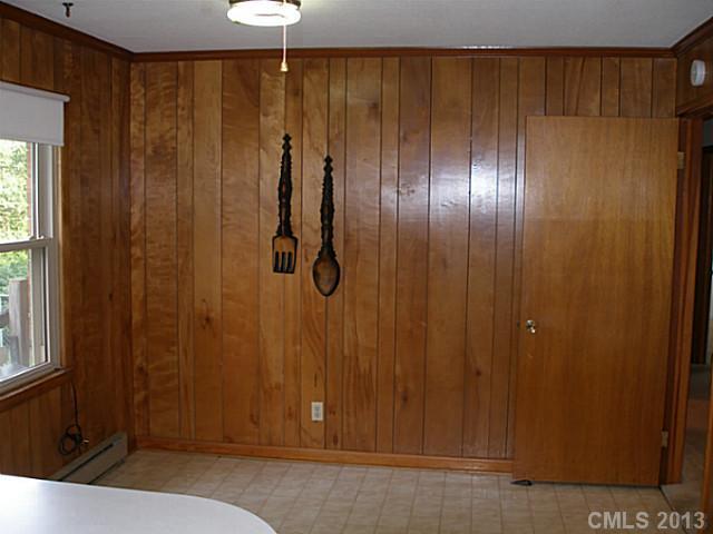 2439 Emmanuel Church Road Conover, NC 28613 - Photo 7 of 14 Gallery Image 7