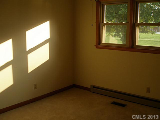 2439 Emmanuel Church Road Conover, NC 28613 - Photo 10 of 14 Gallery Image 10