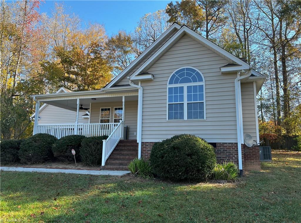118 Carters Ridge Road Advance, NC 27006 - Photo 4 of 20 Gallery Image 4