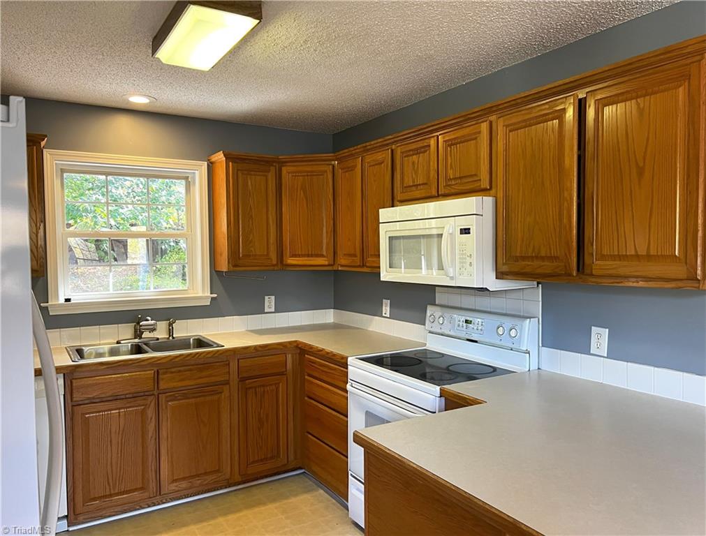 118 Carters Ridge Road Advance, NC 27006 - Photo 9 of 20 Gallery Image 9