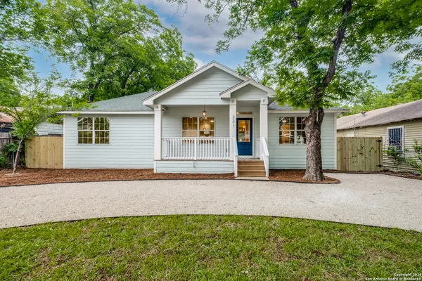 $2,950 | 321 St Francis Avenue, San Antonio, TX 78204