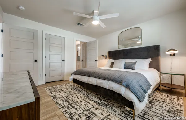 $2,950 | 321 St Francis Avenue, San Antonio, TX 78204