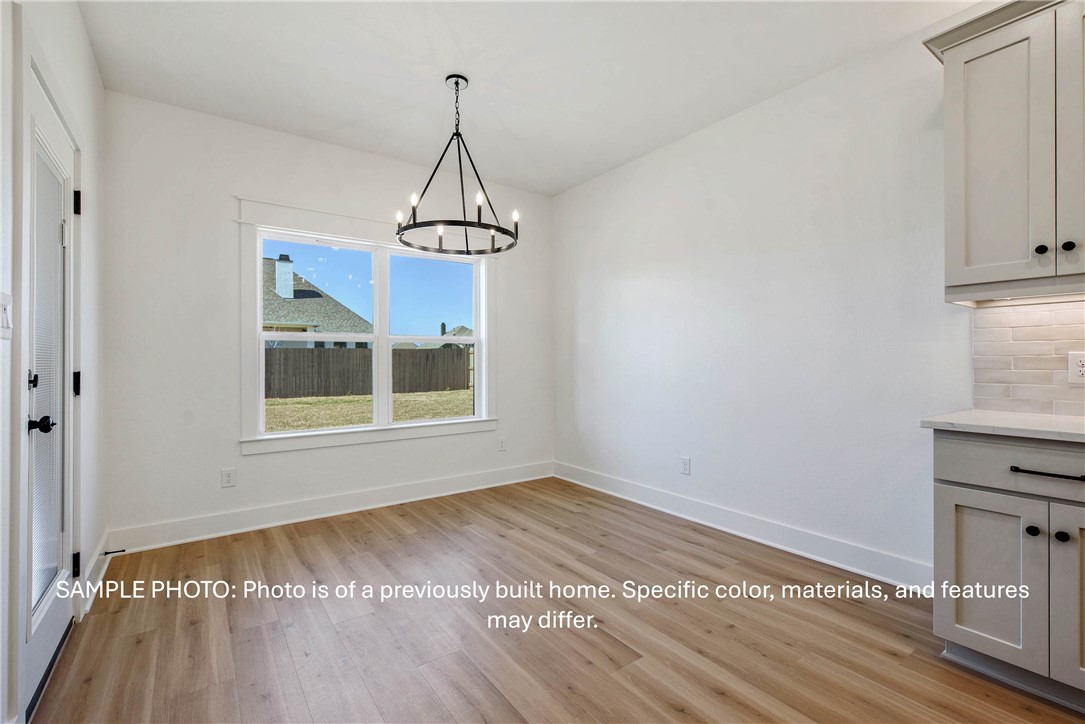 4026 Pacific Crest Way Bryan, TX 77802 - Photo 11 of 14 **Photos are sample photos of similar plan. Colors and features might vary**