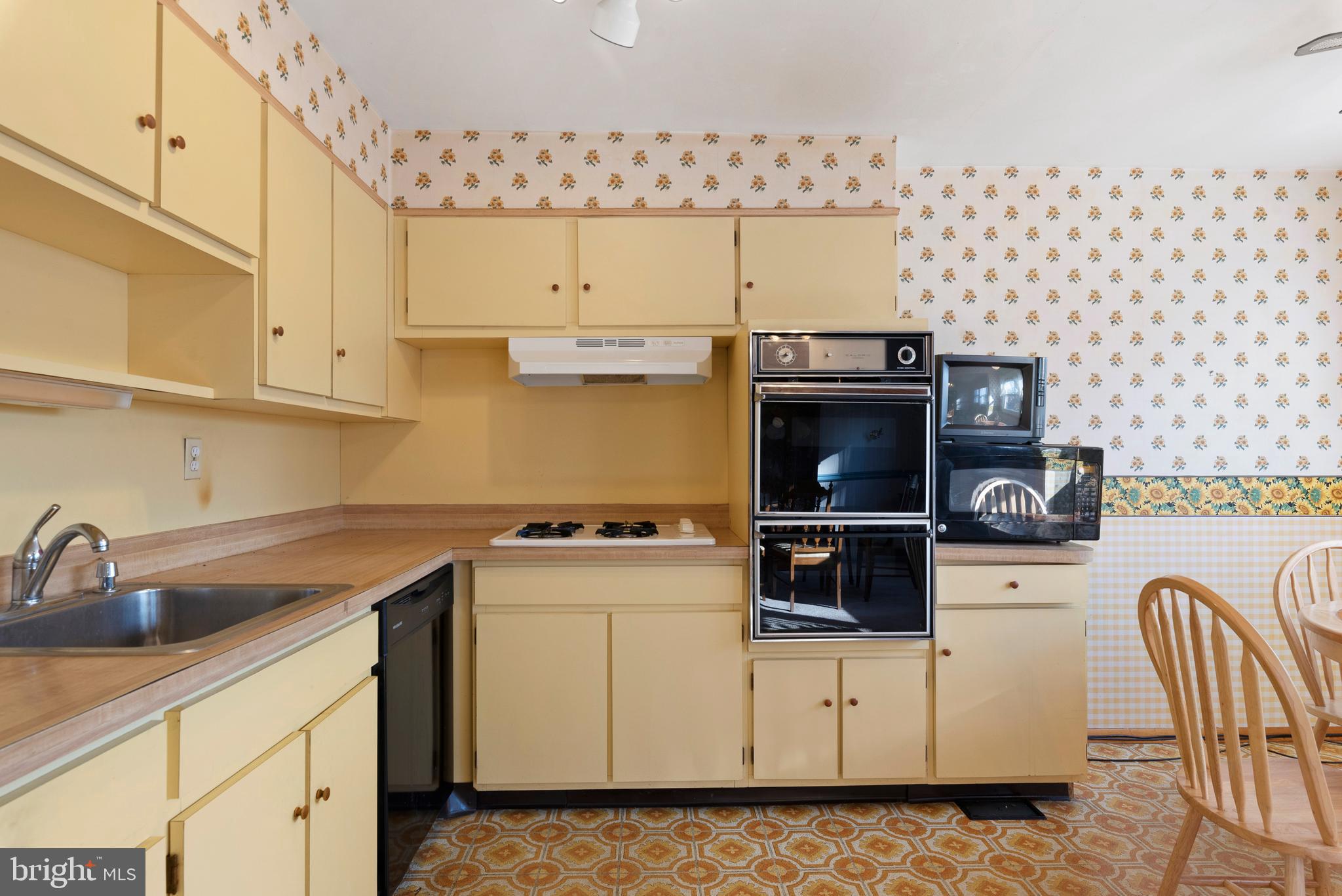 12340 Wyndom Road Philadelphia, PA 19154 - Photo 14 of 28