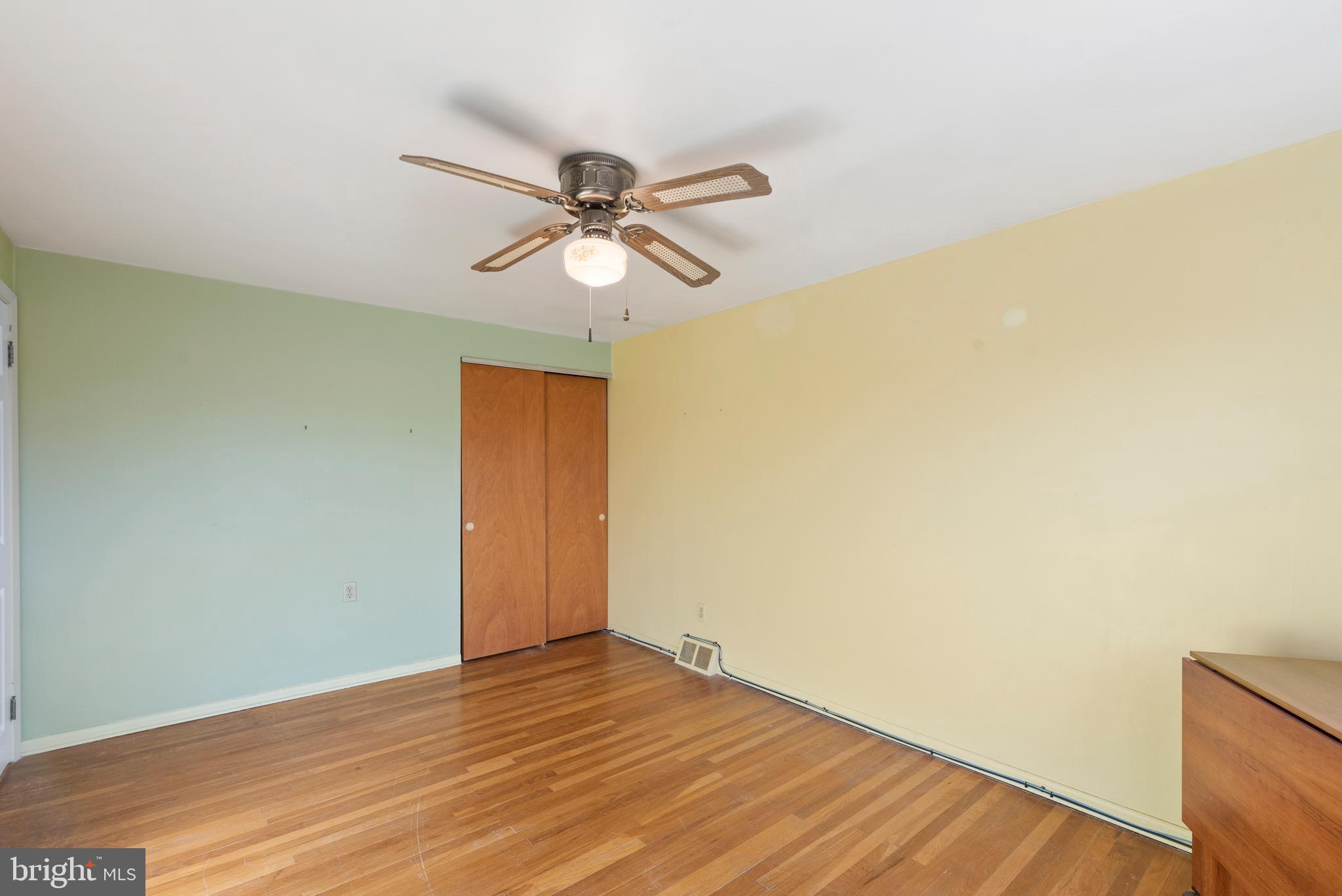 12340 Wyndom Road Philadelphia, PA 19154 - Photo 23 of 28