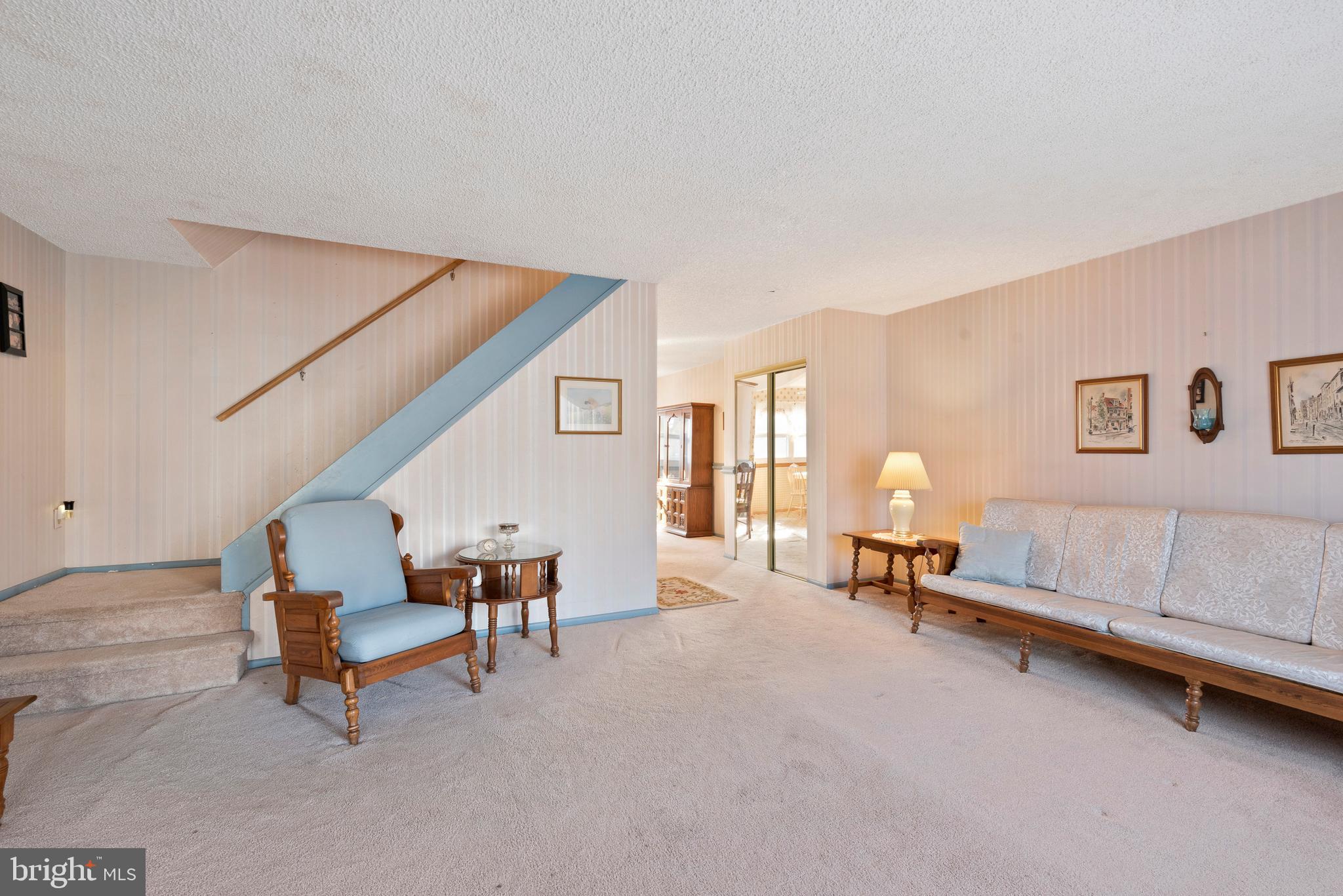 12340 Wyndom Road Philadelphia, PA 19154 - Photo 7 of 28