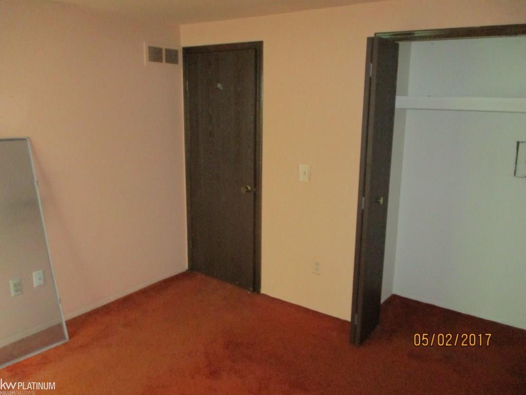 51128 South Foster Road Chesterfield, MI 48047 - Photo 10 of 22