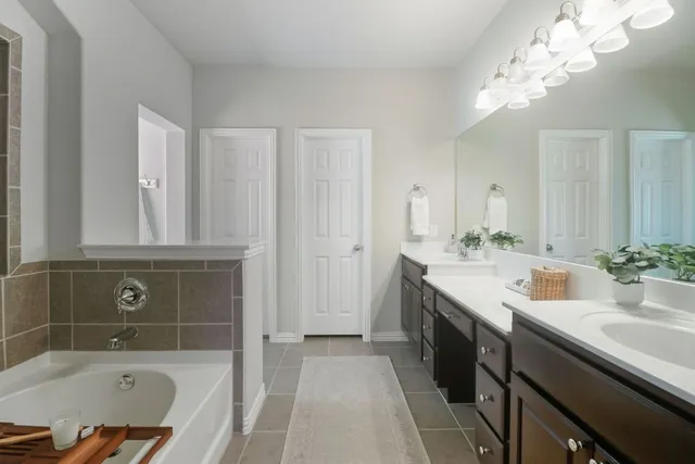 $630,000 | 1706 Foxboro Lane, Cedar Park, TX 78613