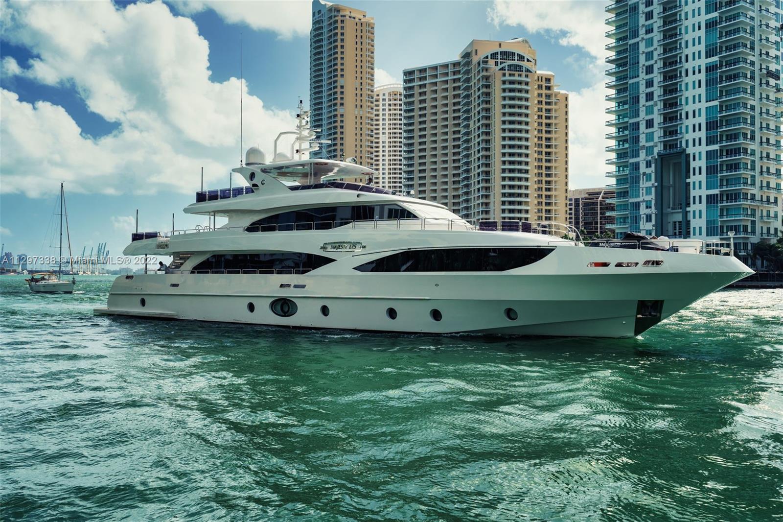 Downtown Miami Miami, FL 33131 - Photo 29 of 30 a front view of a building with garden