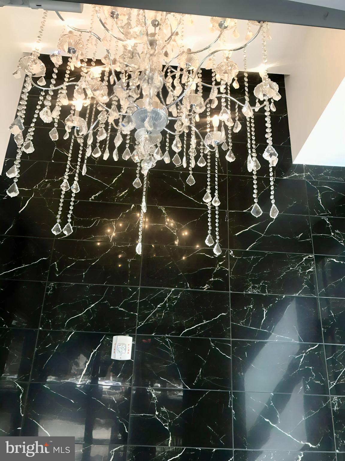 460 New York Avenue Northwest, Unit 407 Washington, DC 20001 - Photo 3 of 64 a bathroom with a shower