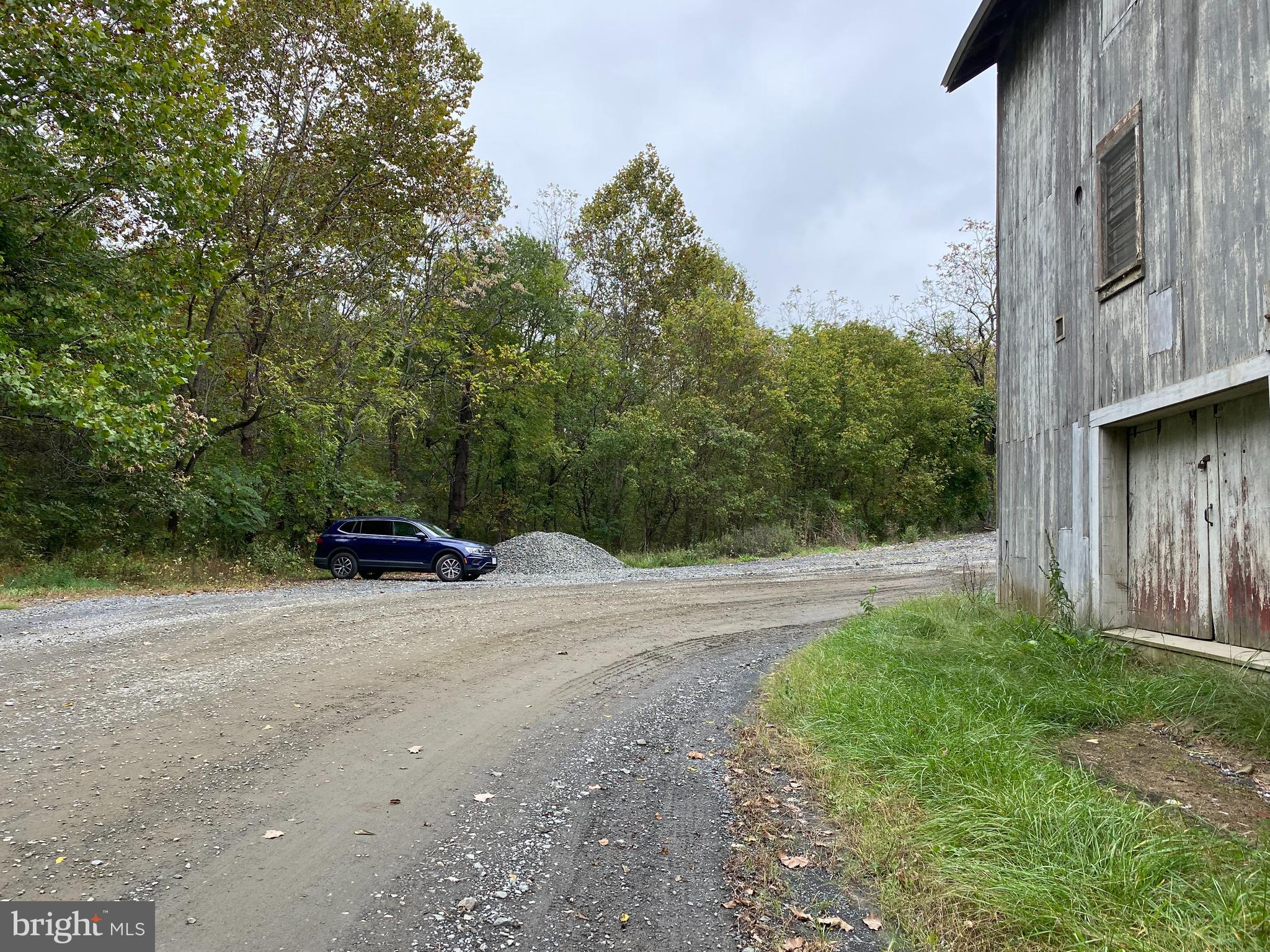 3036 Lost Corner Road Delaplane, VA 20144 - Photo 9 of 14 Gallery Image 9