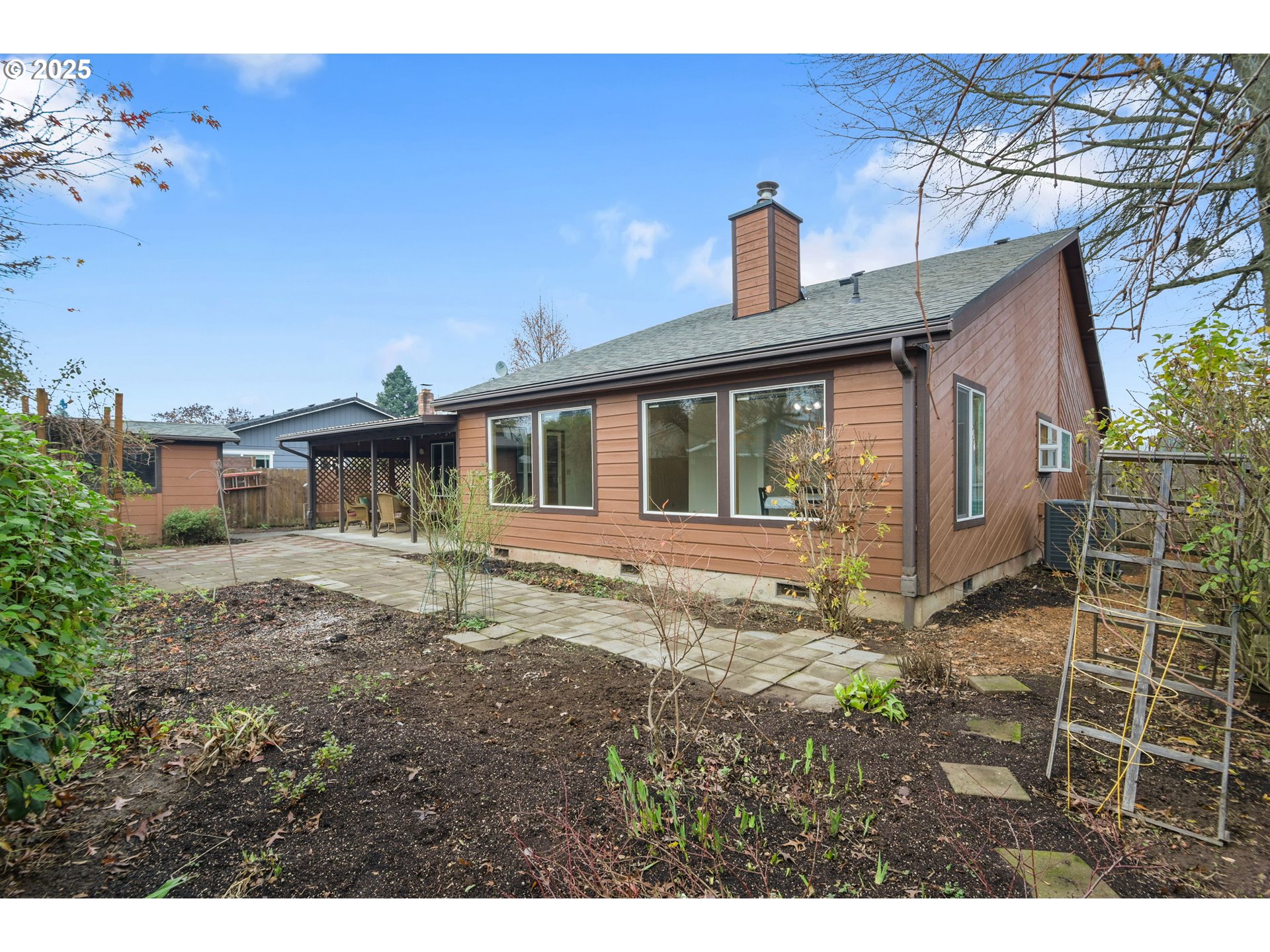 325 Southwest 12th Avenue Canby, OR 97013 - Photo 35 of 37