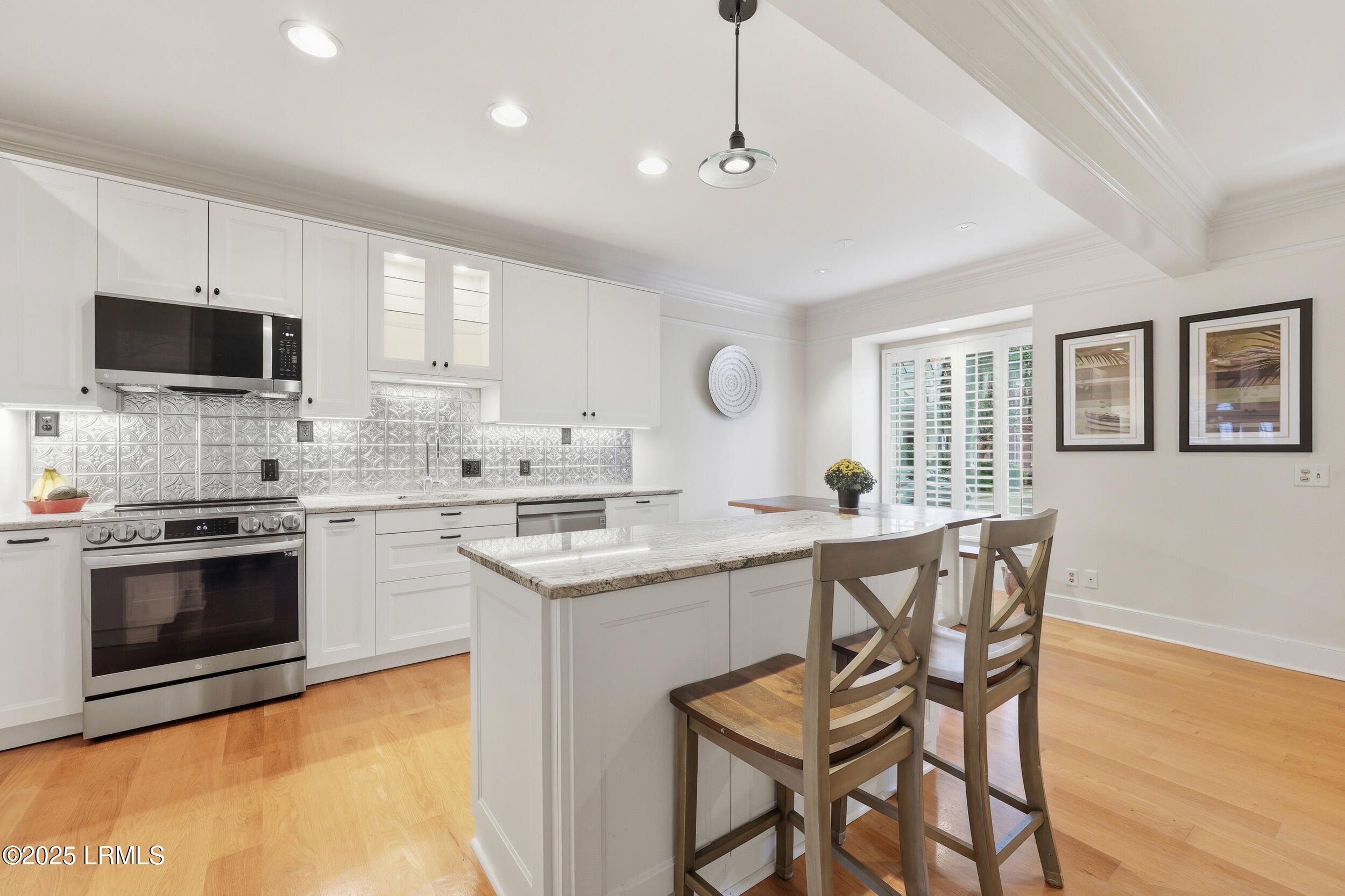 895 Ribaut Road, Unit 14 Beaufort, SC 29902 - Photo 10 of 49 13_ecp_004